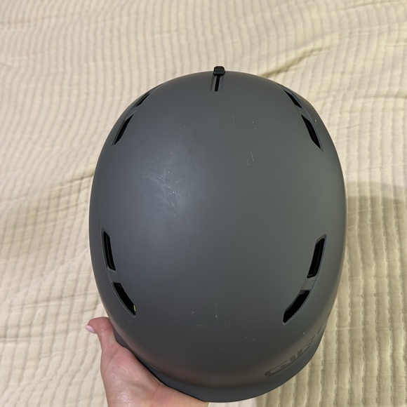 Spyder kids jacket and pants only like new condition it was only used a weekend. - Picture 8 of 8